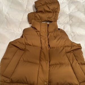 Lululemon Wunder Puff Goose Down Vest -size 6